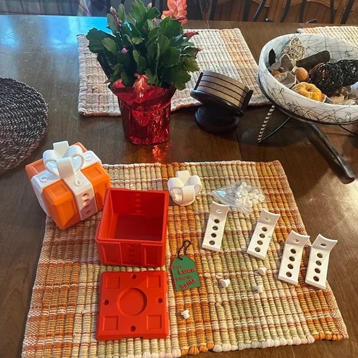 Annoying Gift Box - 3D Printed Gift Box