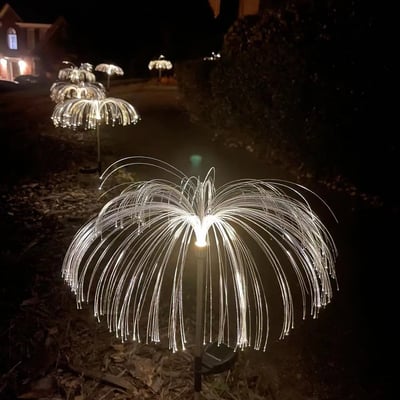 Solar fiber optic jellyfish light